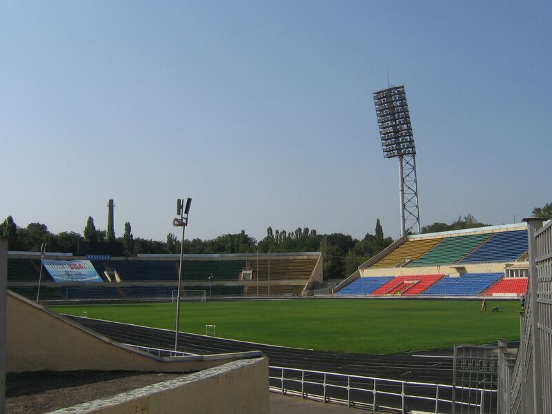 קובץ:Stadium SKA.jpg